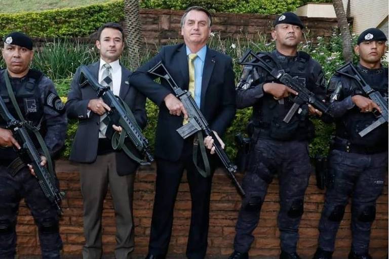 Vereadores aliados de Nunes resistem a coronel como vice e temem incluí-lo em santinhos